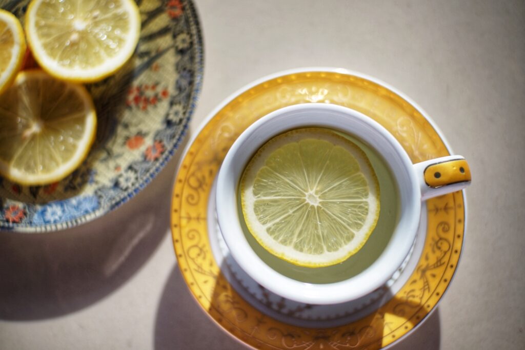 Can Lemon Water Detoxify Your Body Naturally